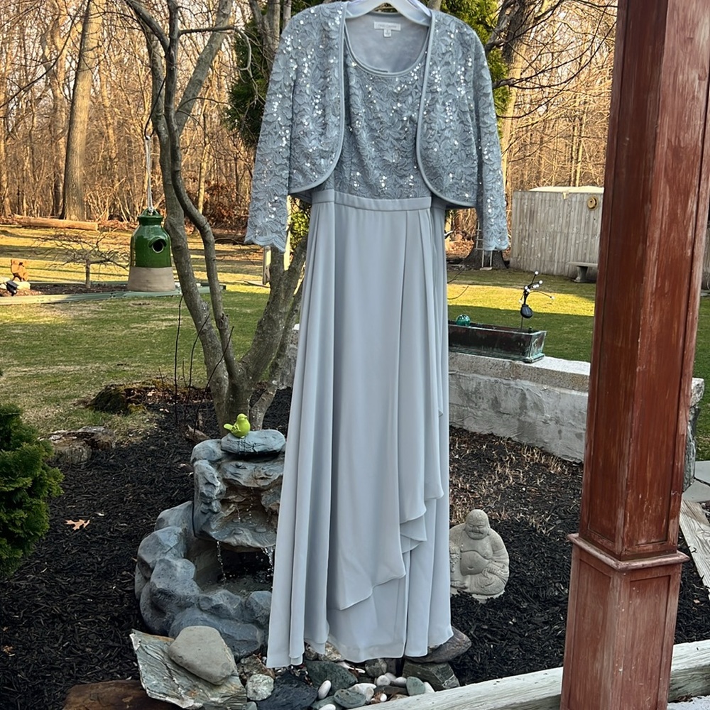 Gown super pretty